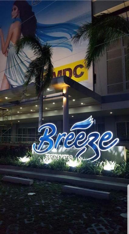 Near Moa, Naia, Picc, & Ccp That Is Comfy With A View! Apartment Manila